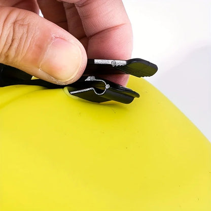 Silicone Dog Treat Bag Pet Portable Dog Training Waist Bag Waterproof Dog Snack Training Bag with Magnetic Clip Pet Outing